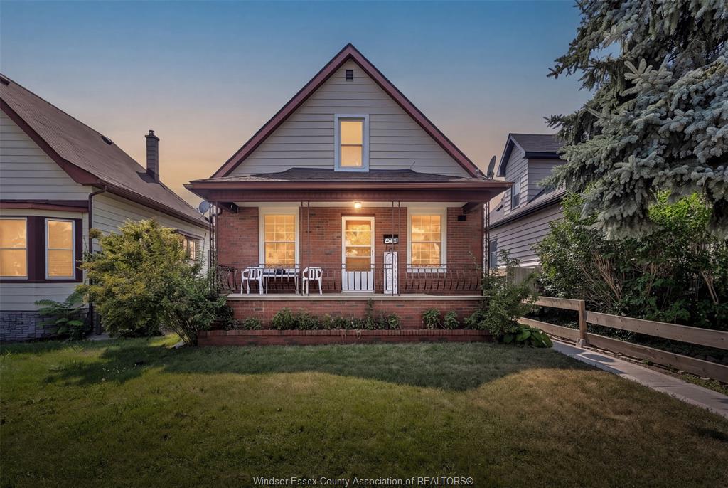 841-pierre-avenue-windsor-ontario-26019348