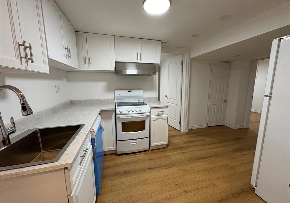2148-tecumseh-road-west-windsor-ontario-26019351