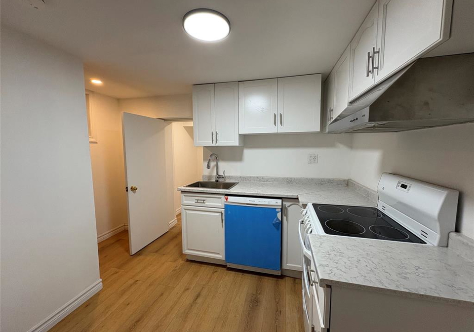 2148-tecumseh-road-west-windsor-ontario-26019351