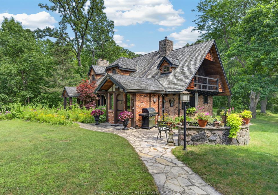 4887-4th-concession-essex-ontario-26019370
