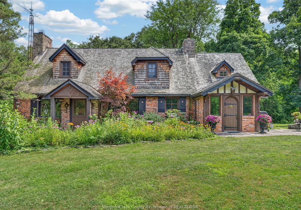 4887-4th-concession-essex-ontario-26019370