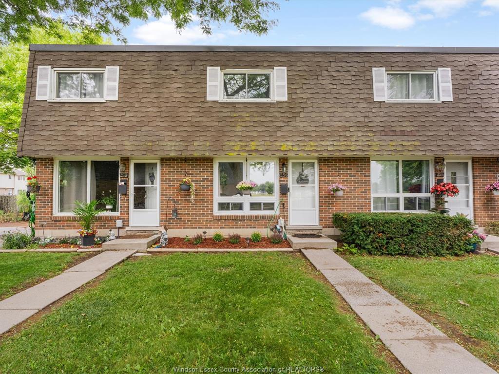 256-victoria-street-south-amherstburg-ontario-26019373