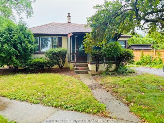 10475-clairview-avenue-windsor-ontario-26019375