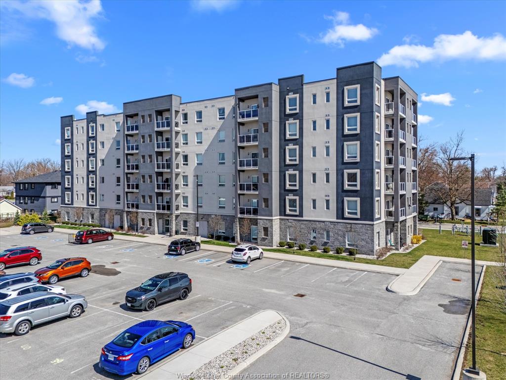 22-victor-street-essex-ontario-26019381
