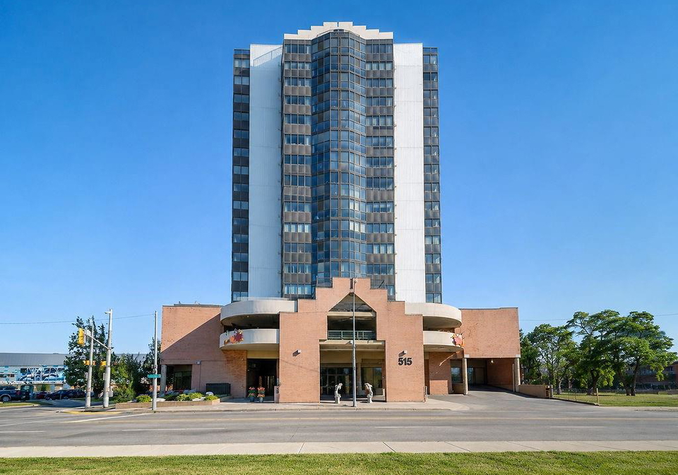 515-riverside-drive-windsor-ontario-26019390