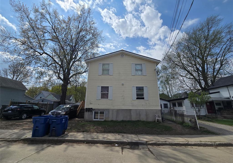 24-foster-street-chatham-ontario-26019398