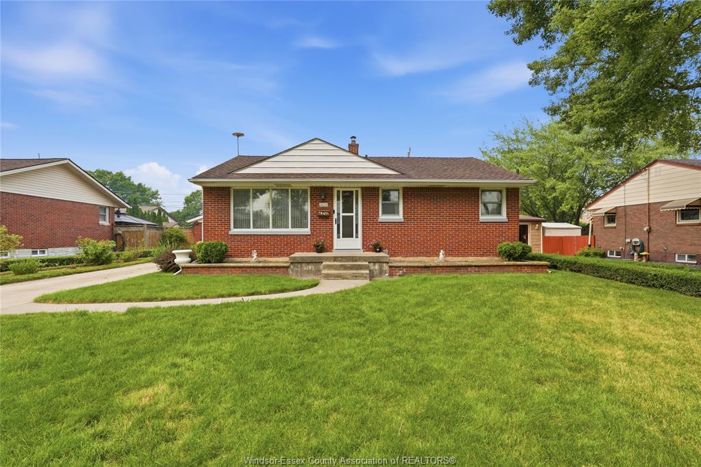 2631-askin-avenue-windsor-ontario-26019415