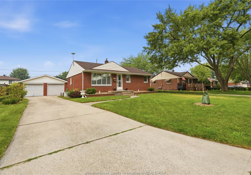2631-askin-avenue-windsor-ontario-26019415
