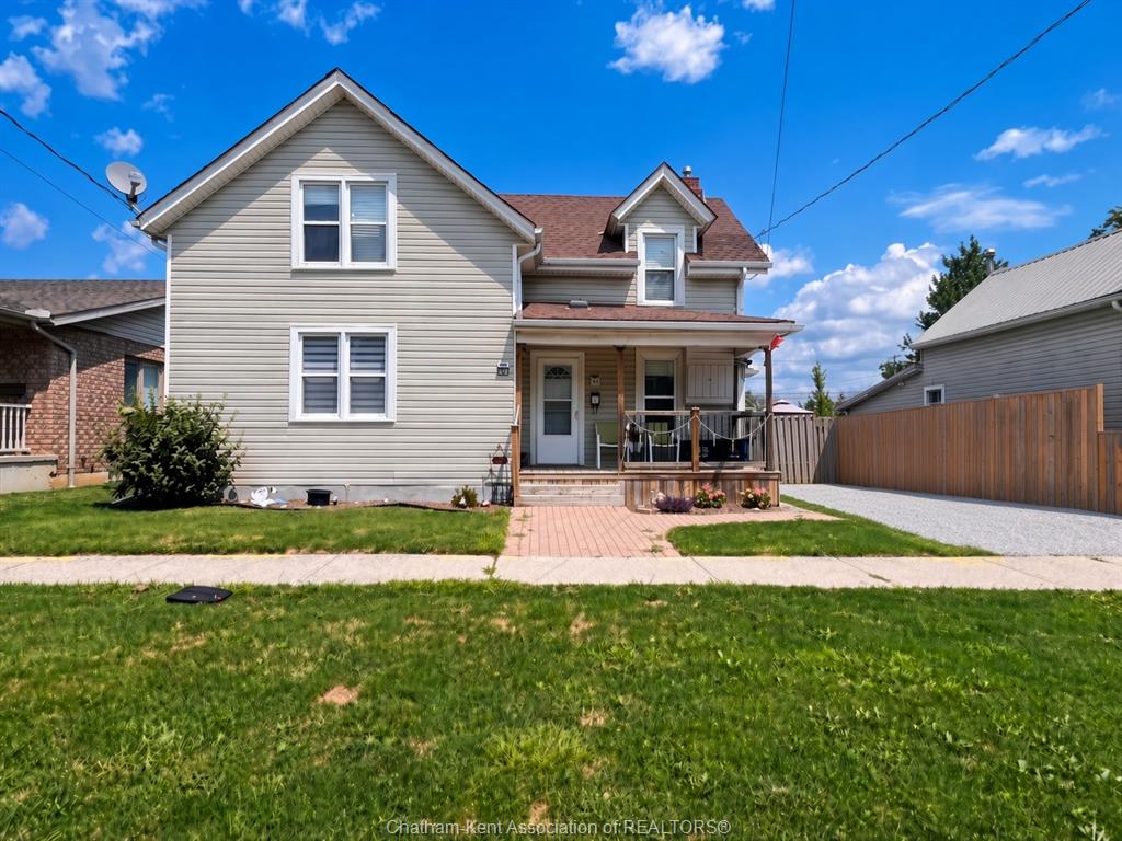41-woods-street-chatham-ontario-26019424