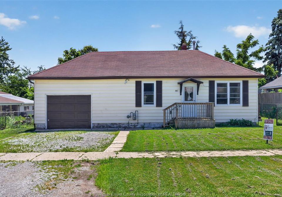 80-elm-wheatley-ontario-26019433