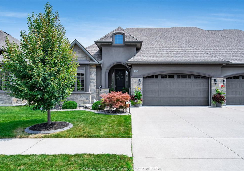 1454-cypress-avenue-windsor-ontario-26019466