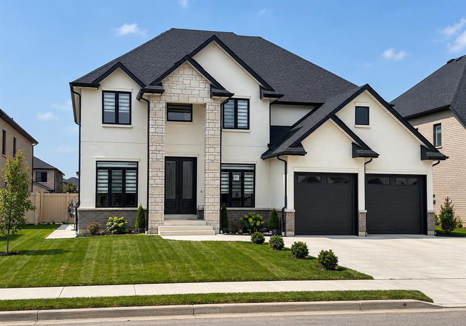 631-holburn-street-windsor-ontario-26019468