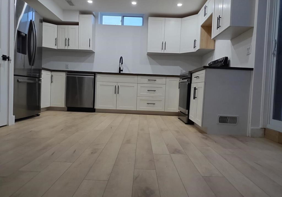 631-holburn-street-windsor-ontario-26019468