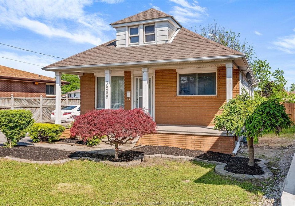 3999-grand-marais-road-east-windsor-ontario-26019472