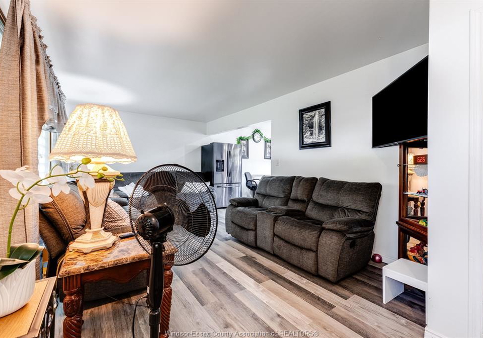 1665-regent-street-ruthven-ontario-26019484