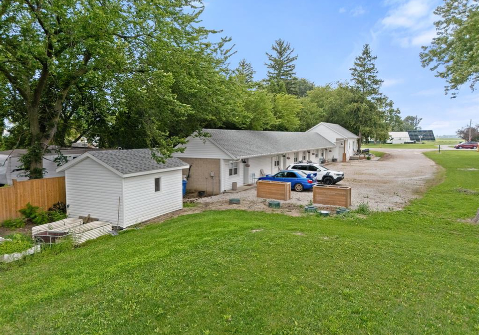 437-county-road-34-cottam-ontario-26019486