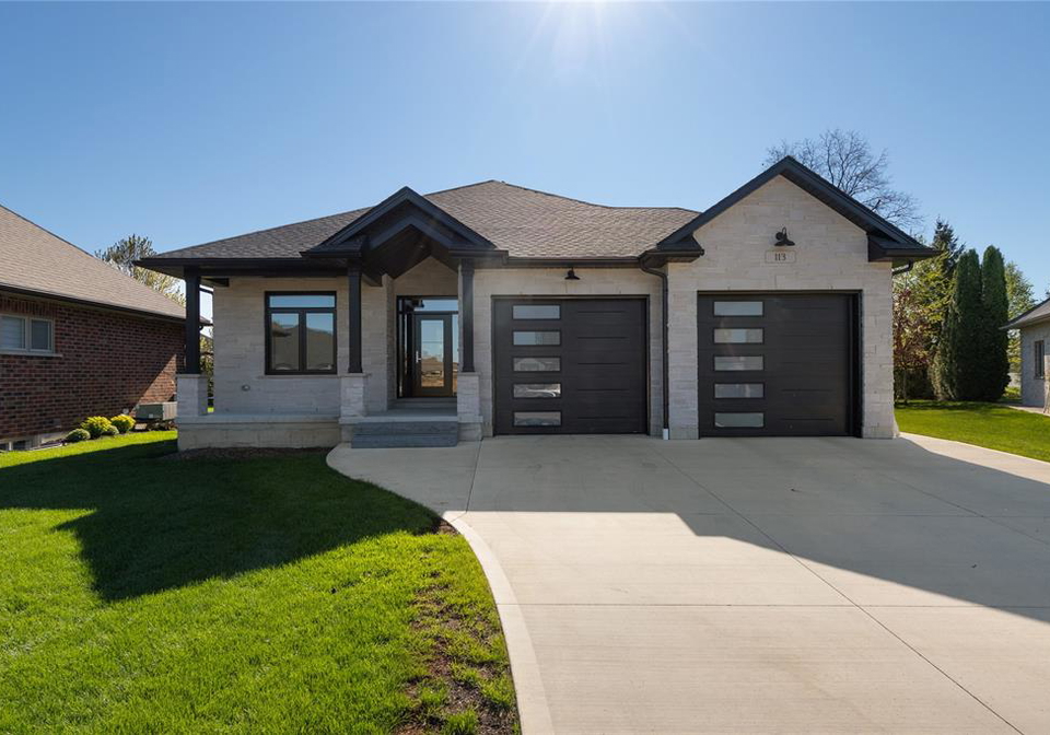 113-macdonald-street-lambton-shores-ontario-26019490
