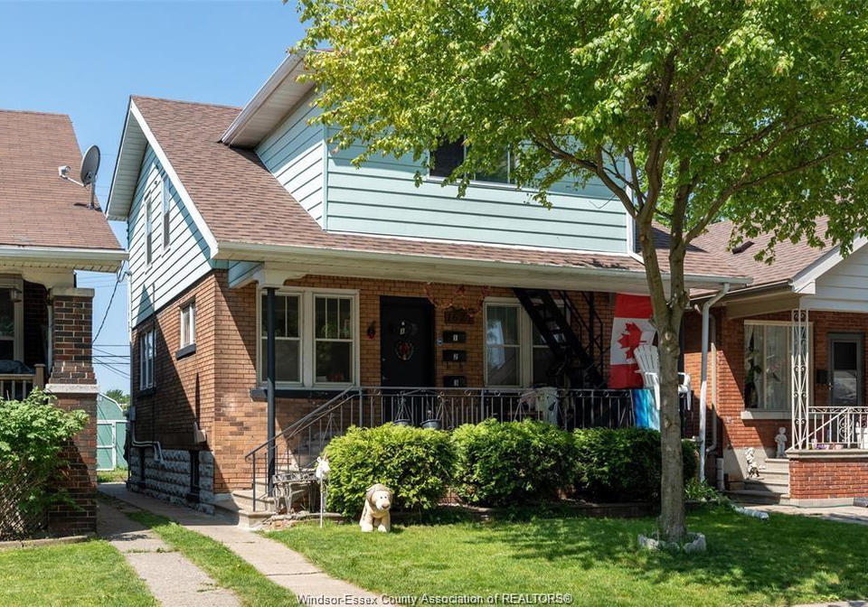 1627-marentette-avenue-windsor-ontario-26019507