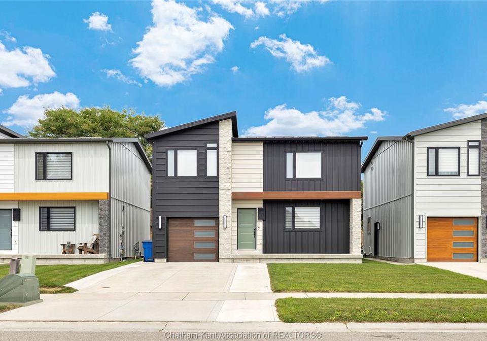 71-churchill-park-road-chatham-ontario-26019520