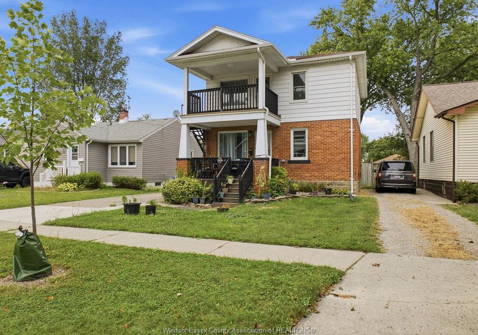 1338-bernard-road-windsor-ontario-26019572