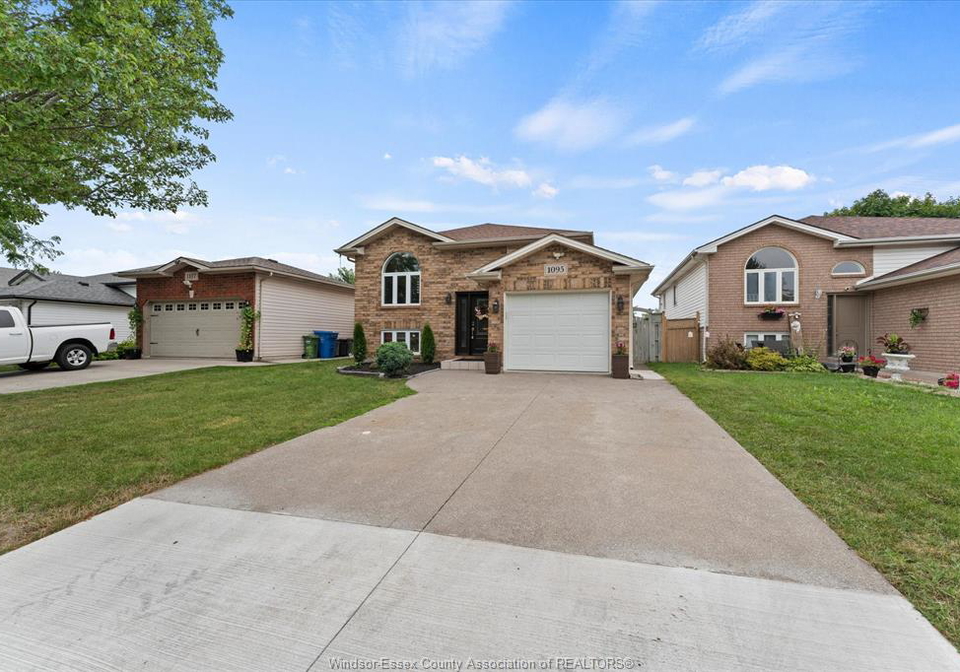 1095-lakeview-windsor-ontario-26019585