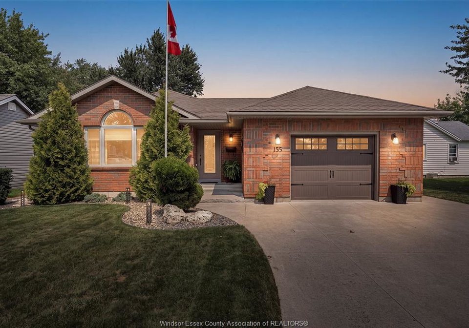 155-langtry-street-essex-ontario-26019601