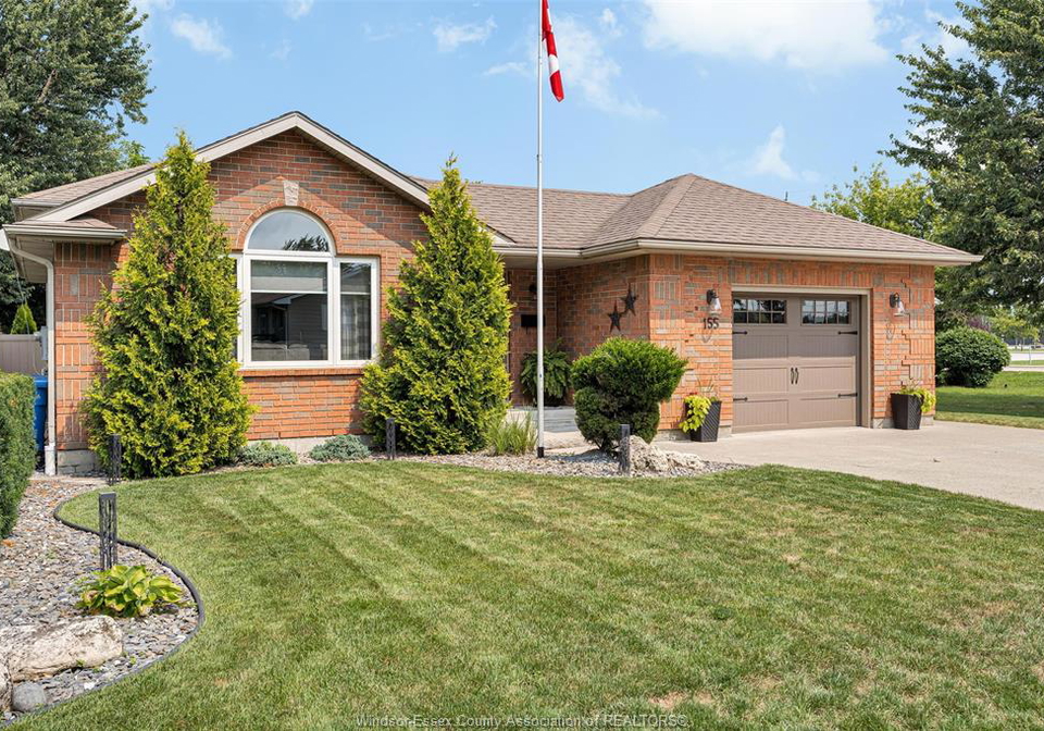 155-langtry-street-essex-ontario-26019601