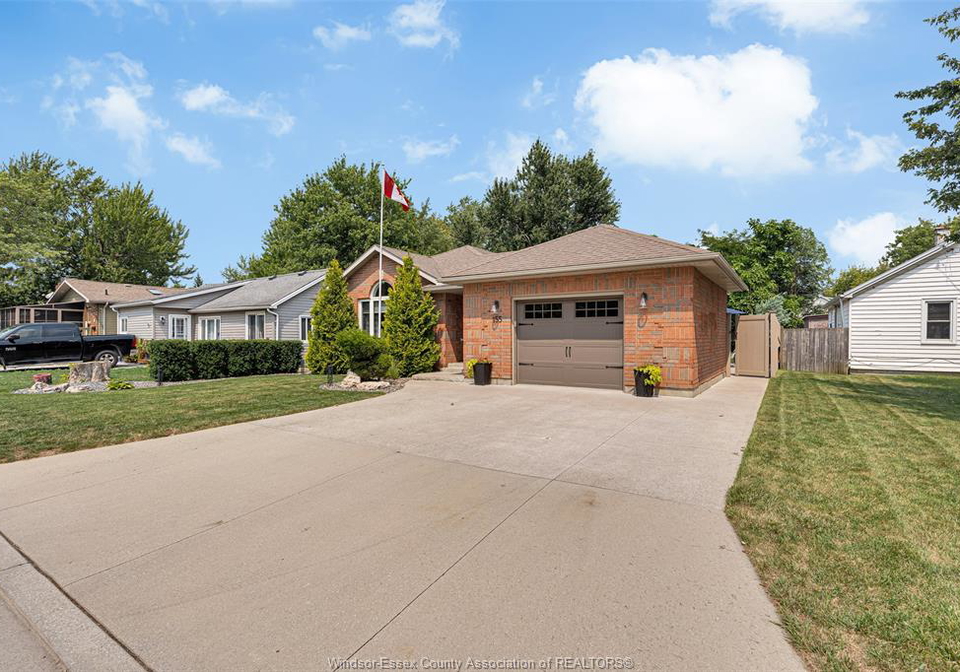 155-langtry-street-essex-ontario-26019601
