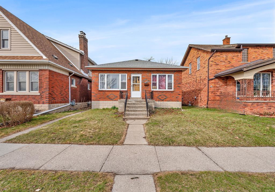 1477-windermere-road-windsor-ontario-26019602