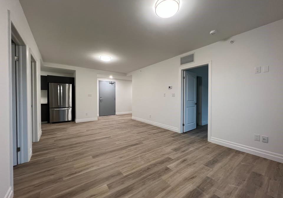3340-stella-crescent-windsor-ontario-26019636
