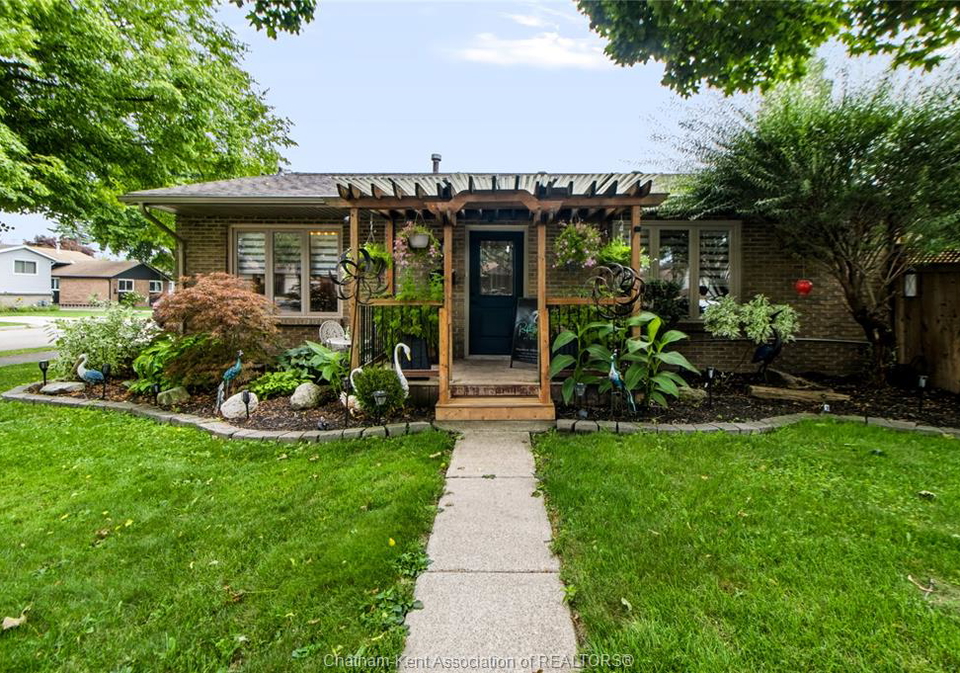 26-earl-drive-chatham-ontario-26019646