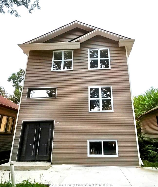 411-clinton-street-windsor-ontario-26019679