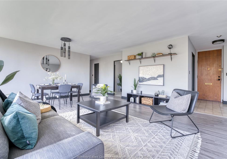2144-pelissier-windsor-ontario-26019717