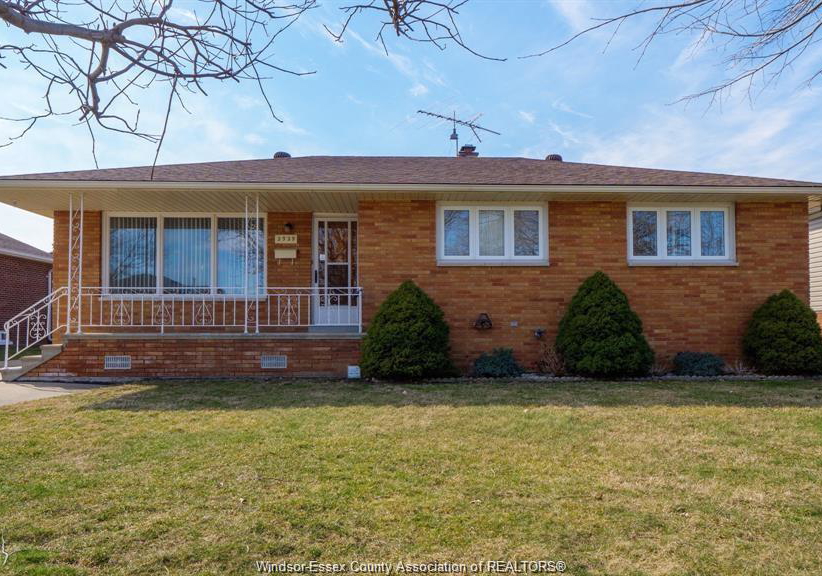 2929-austen-drive-windsor-ontario-26019720