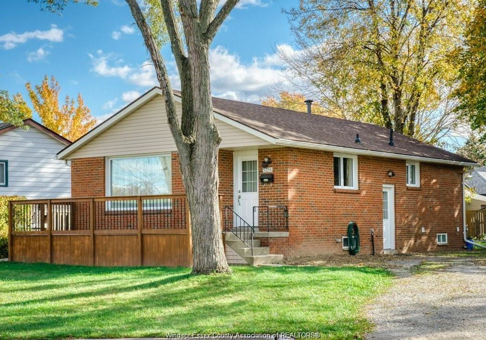 5251-grand-boulevard-windsor-ontario-26019722