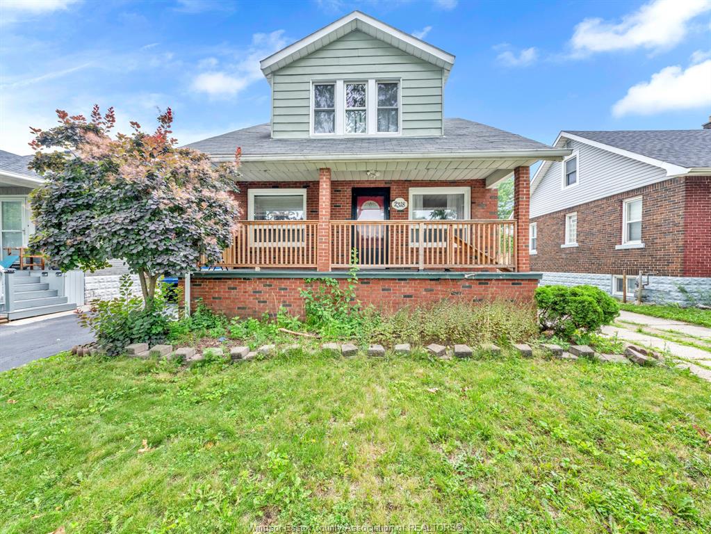 2318-chandler-windsor-ontario-26019766