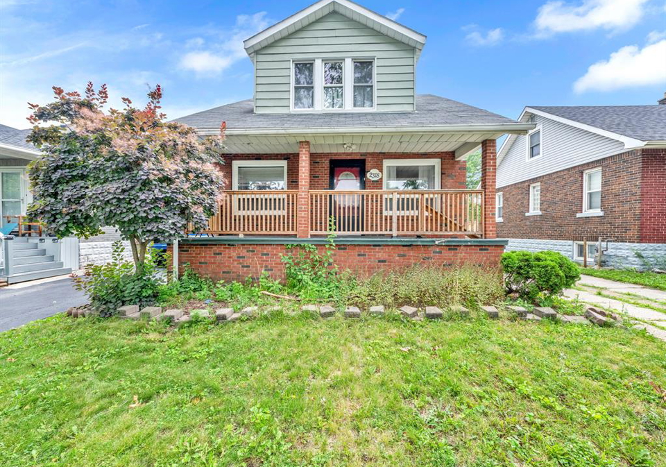 2318-chandler-windsor-ontario-26019766