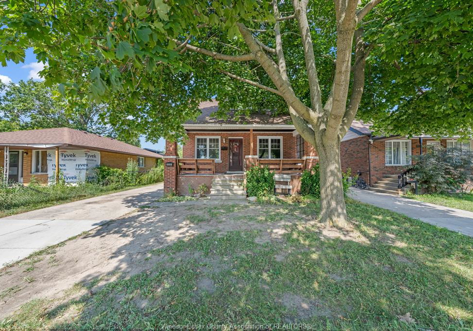 1356-pillette-windsor-ontario-26019767