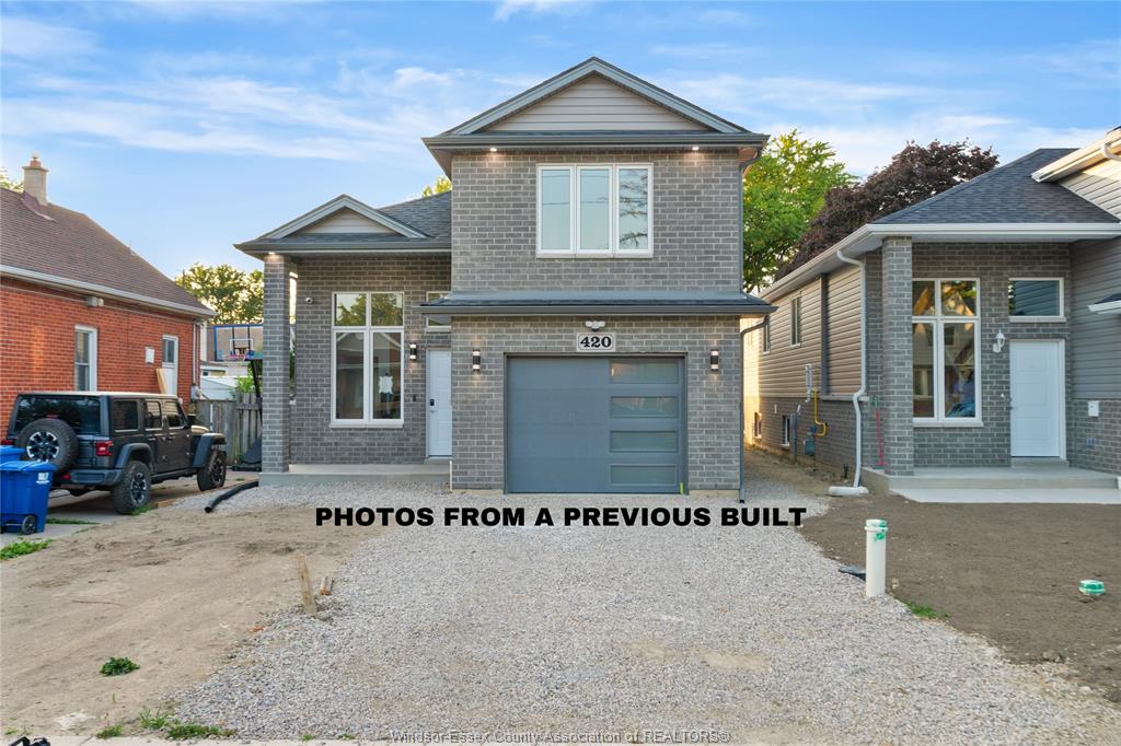 2271-louis-avenue-windsor-ontario-26019775