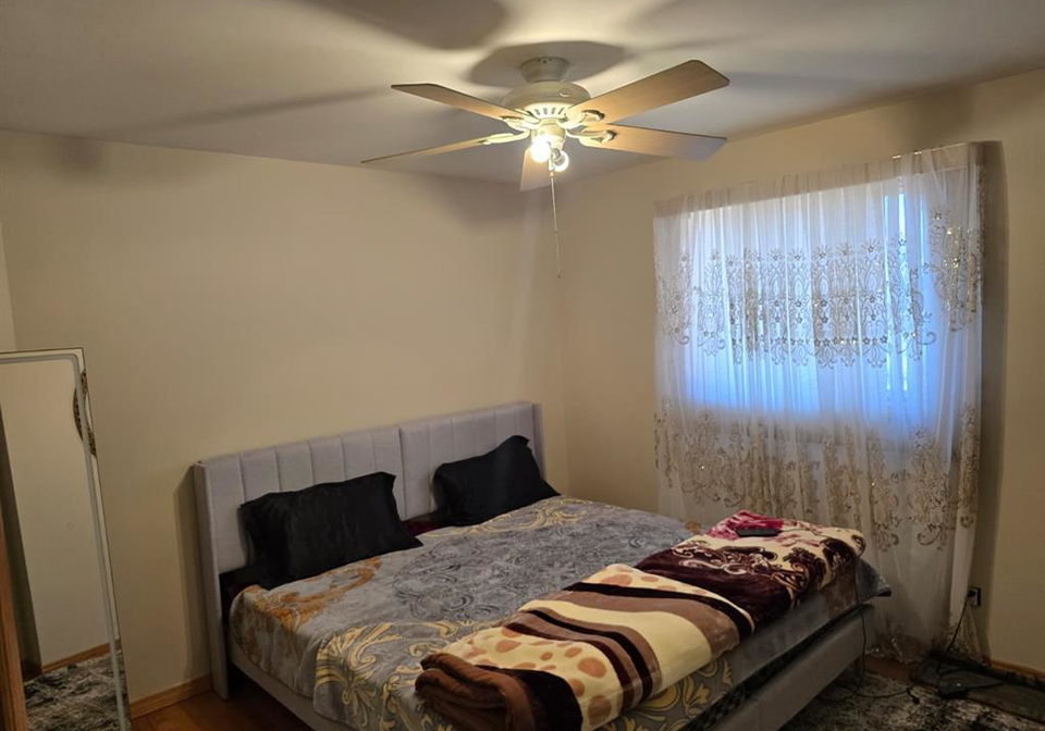 2636-fleming-court-south-west-windsor-ontario-26019807