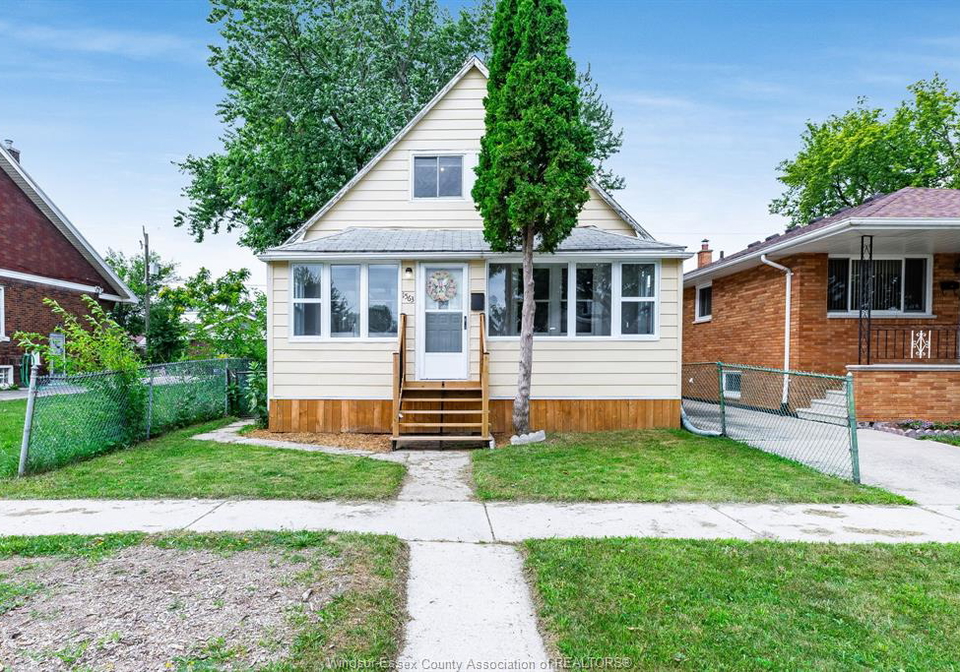 1563-albert-road-windsor-ontario-26019808