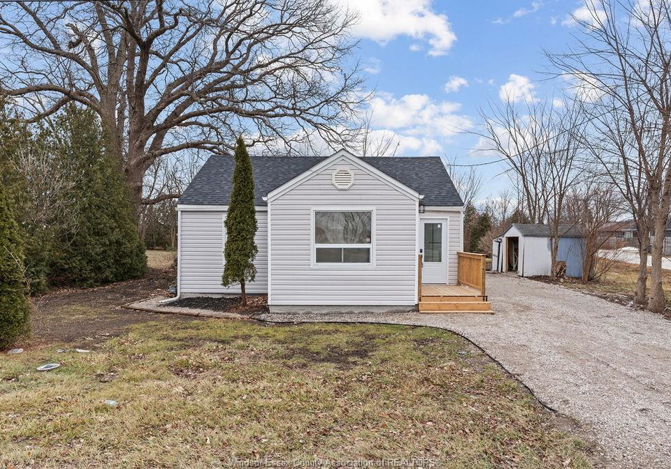 23-scott-lane-mcgregor-ontario-26019830