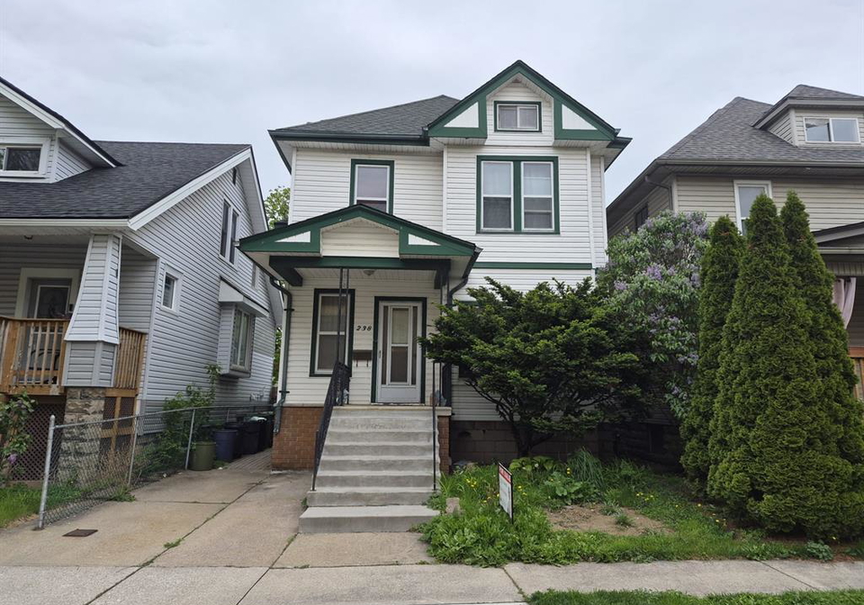 238-belleview-avenue-windsor-ontario-26019849