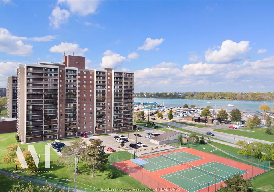 9099-riverside-drive-east-windsor-ontario-26019853