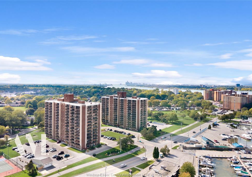 9099-riverside-drive-east-windsor-ontario-26019853