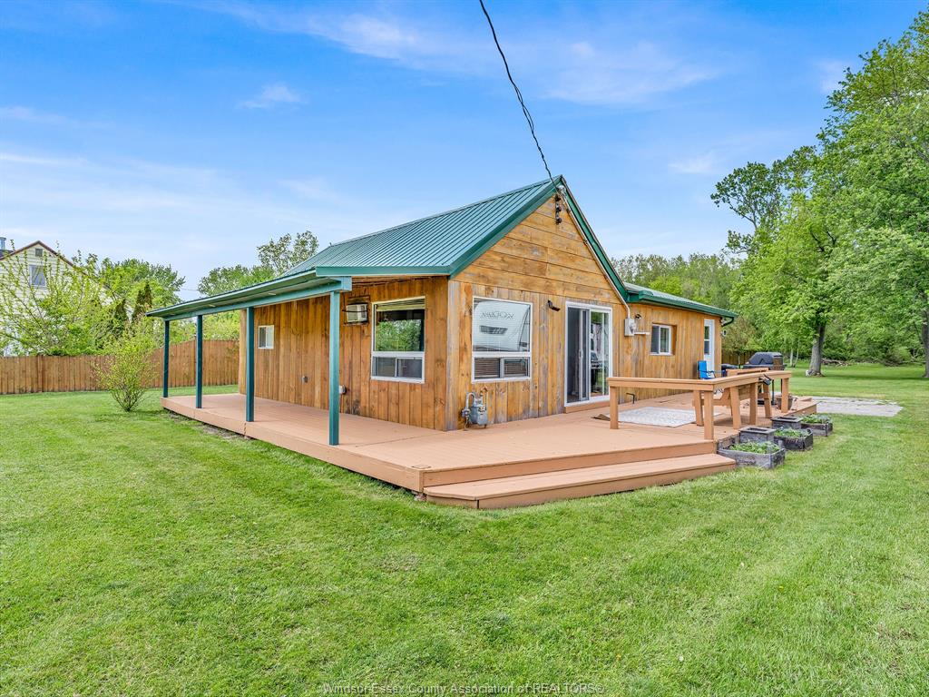 2420-county-road-20-w-harrow-ontario-26019885