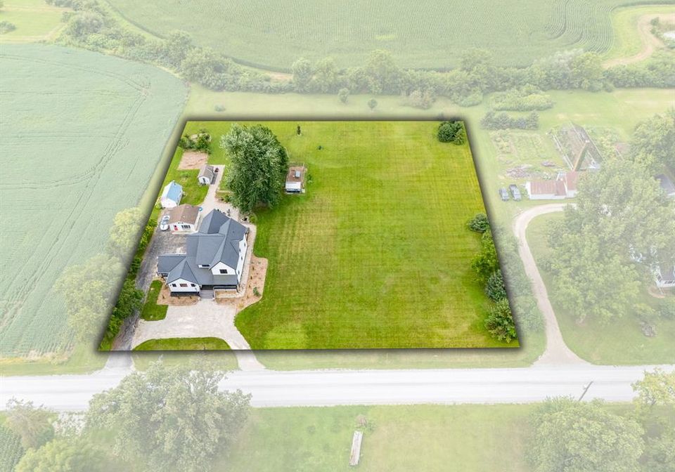 1677-huffman-road-harrow-ontario-26019907