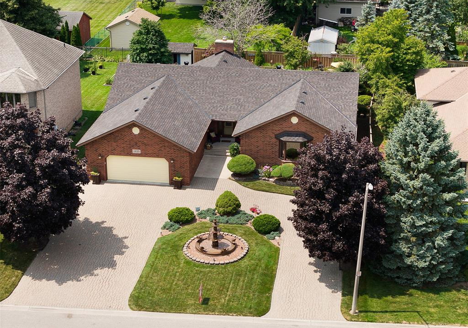 1825-hebert-street-tecumseh-ontario-26019910
