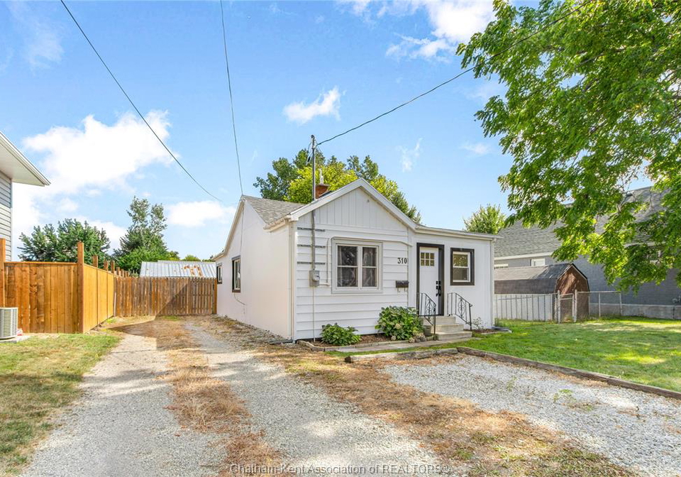 310-mcnaughton-avenue-east-chatham-ontario-26019920