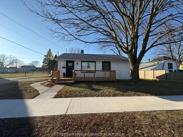 119-lorne-avenue-wallaceburg-ontario-26019929